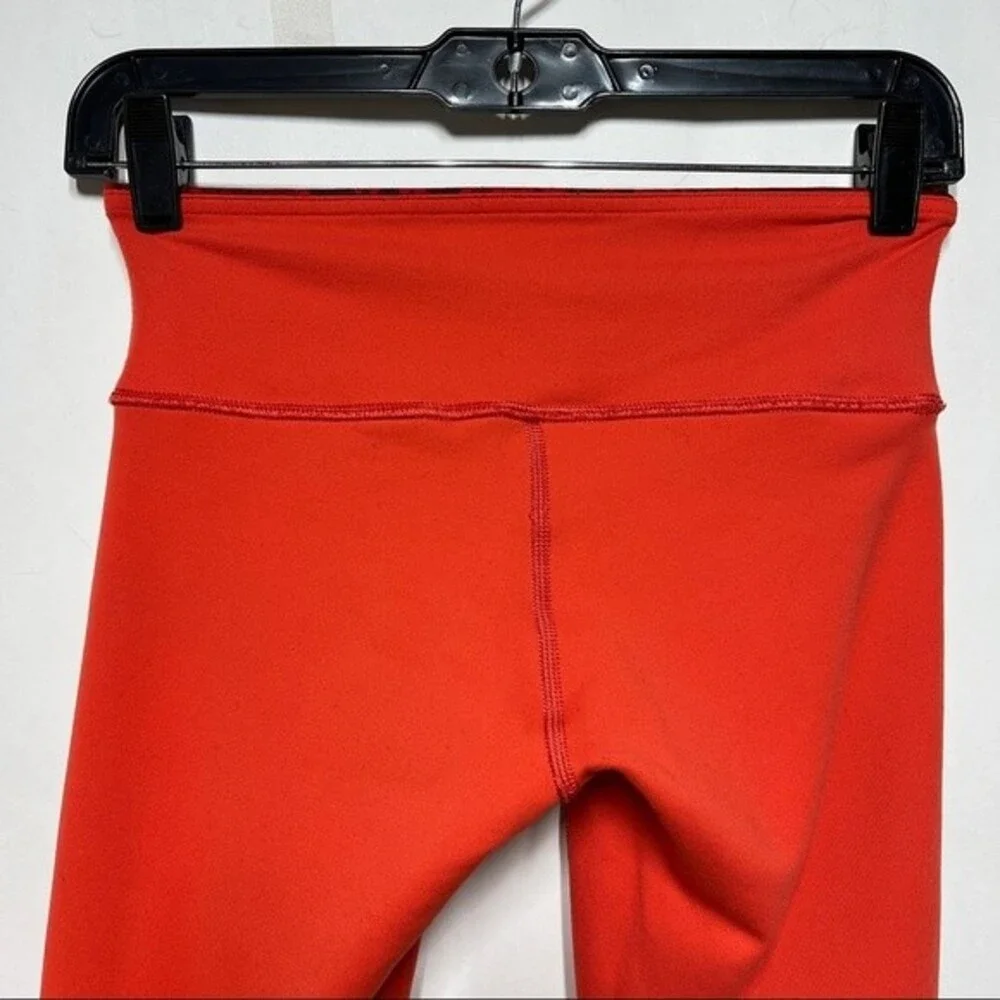 Lululemon Wunder Under Pant III (Reversible) Cranberry / Alarming 4